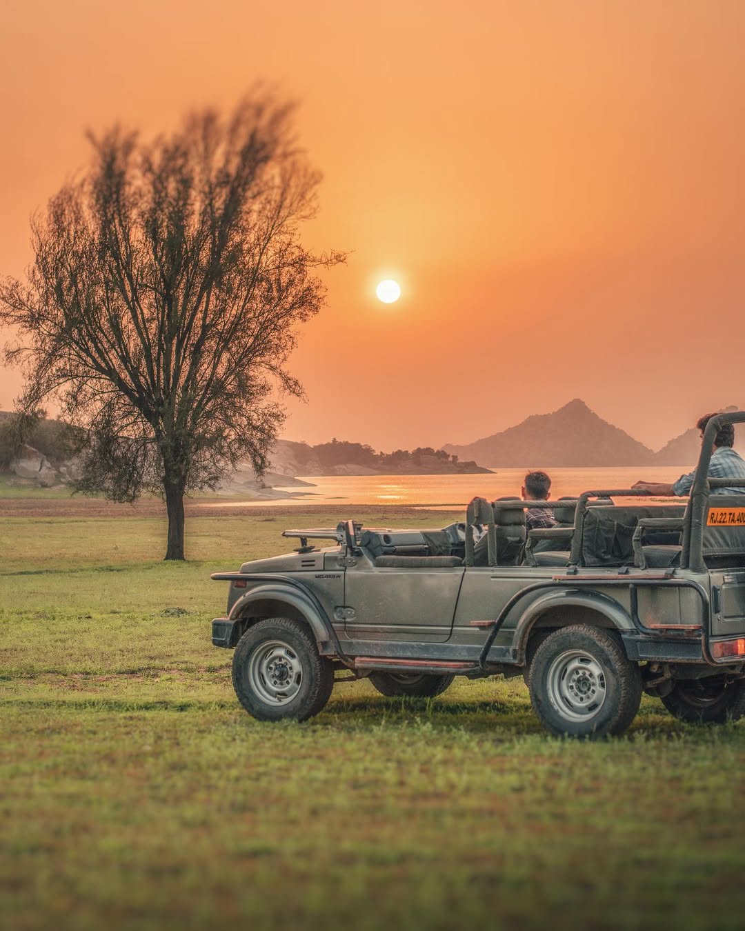 Experience the Best Jawai Leopard Safari in Rajasthan Private Jeep during Sunset Leopard Safari in Jawai Rajasthan