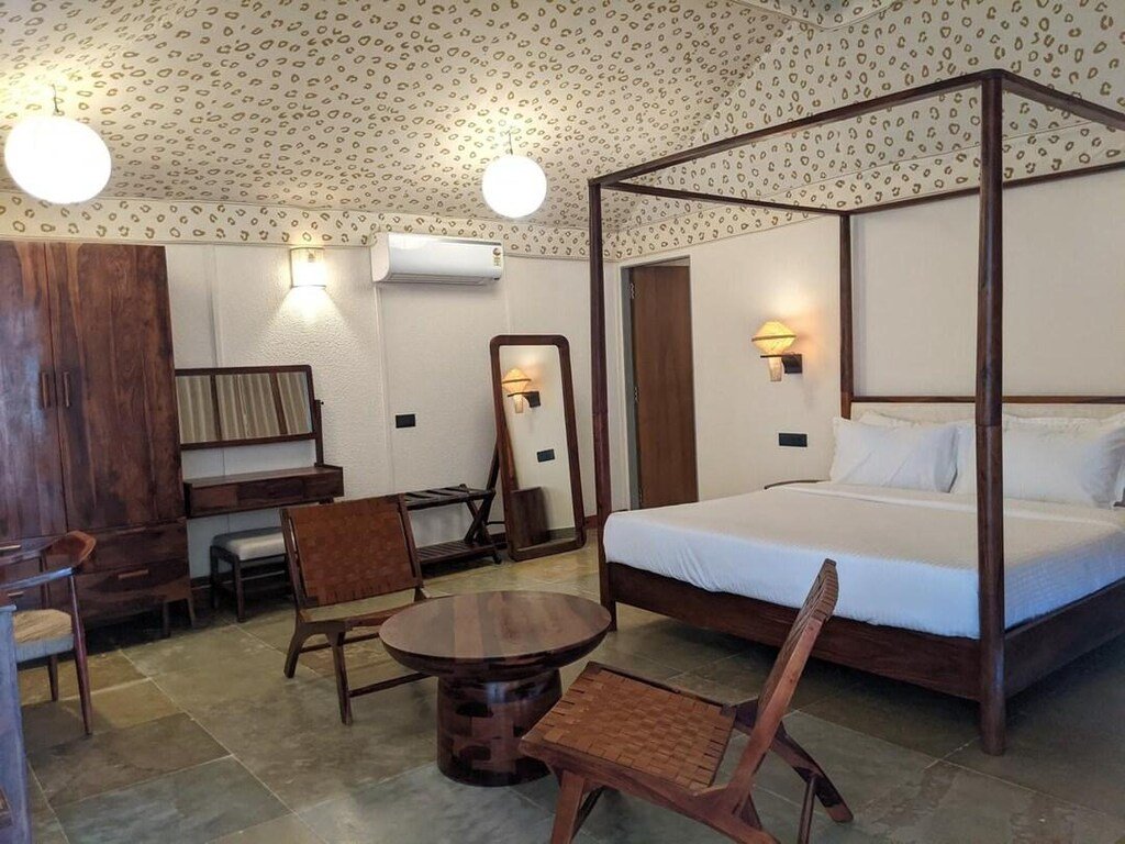 Praveg Caves Jawai Safari AC Tent at Praveg Caves Jawai